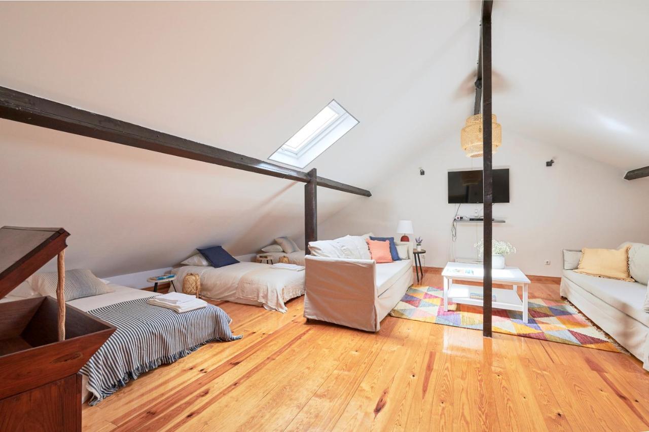 Apartamento Renovated And Spacious Duplex With Patio, By Timecooler *